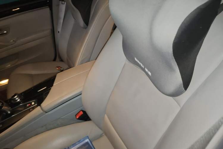Used BMW 5 Series 2011 523Li Leading Model Left Front Seat