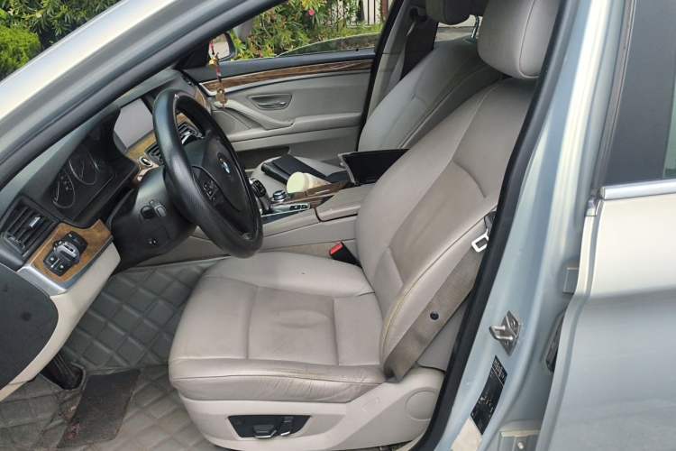 Used BMW 5 Series 2011 528Li Leading Model Left Front Seat