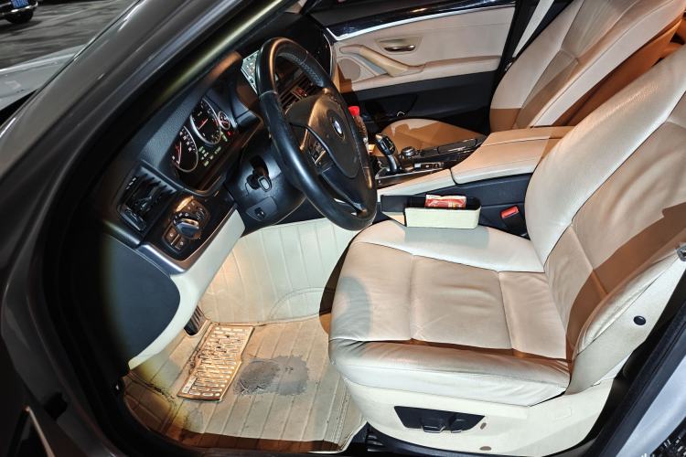 Used BMW 5 Series 2011 520Li Elegant Model Left Front Seat