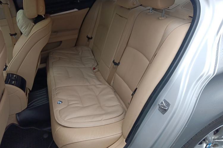 Used BMW 5 Series 2011 535i Sport Edition Left Rear Seat