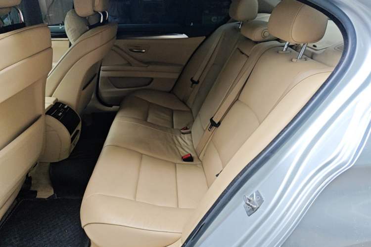 Used BMW 5 Series 2011 535i Sport Edition Left Rear Seat