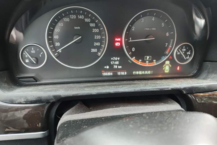 Used BMW 5 Series 2011 523Li Luxury Model Odometer Close Up