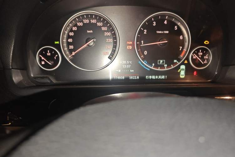Used BMW 5 Series 2011 523Li Luxury Model Odometer Close Up