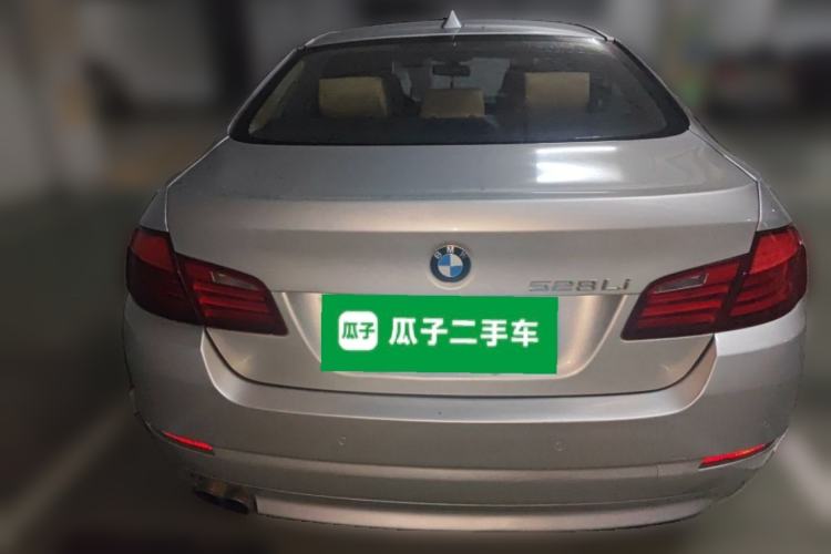 Used BMW 5 Series 2011 528Li Leading Model Rear