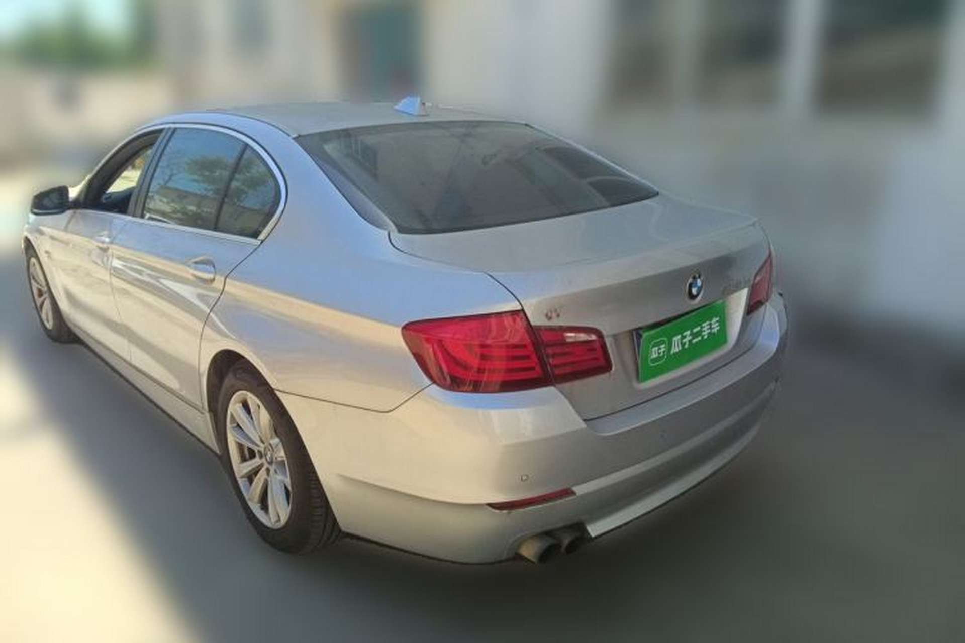Used BMW 5 Series 2011 523Li Luxury Model Rear Left 45 Deg