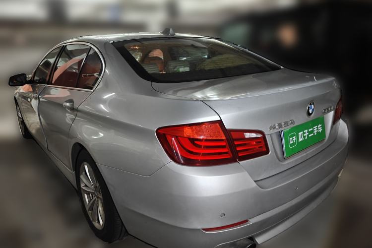 Used BMW 5 Series 2011 520Li Elegant Model Rear Left 45 Deg