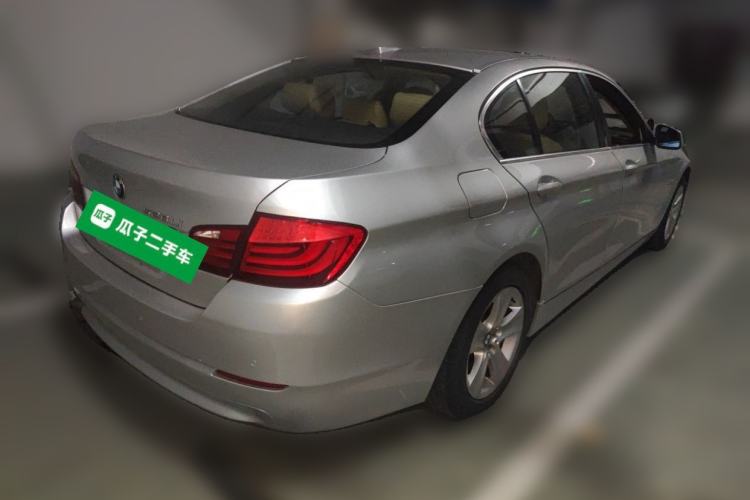 Used BMW 5 Series 2011 528Li Leading Model Rear Right 45 Deg