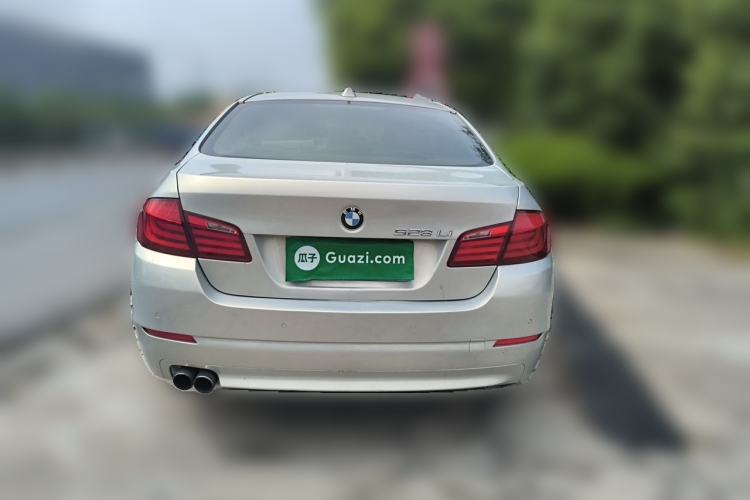 Used BMW 5 Series 2011 528Li Leading Model Rear