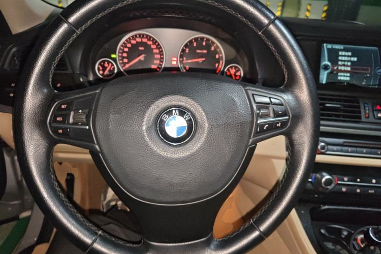Used BMW 5 Series 2011 523i Leading Model Steering Wheel