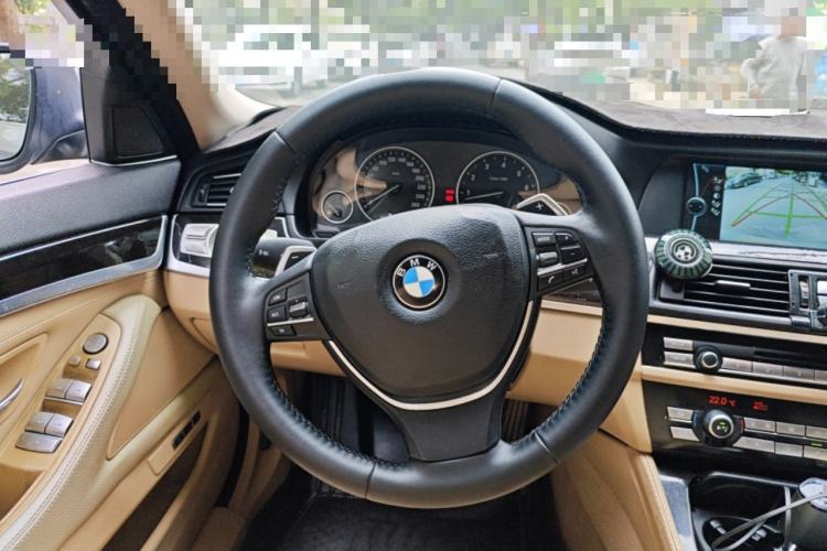 Used BMW 5 Series 2011 535i Sport Edition Steering Wheel