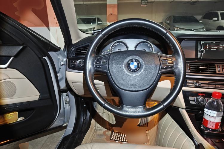 Used BMW 5 Series 2011 520Li Elegant Model Steering Wheel