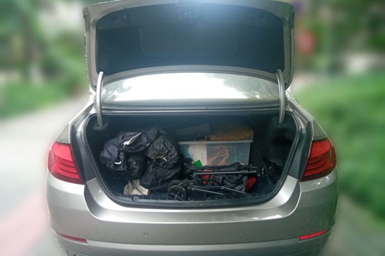 Used BMW 5 Series 2011 523Li Leading Model Trunk