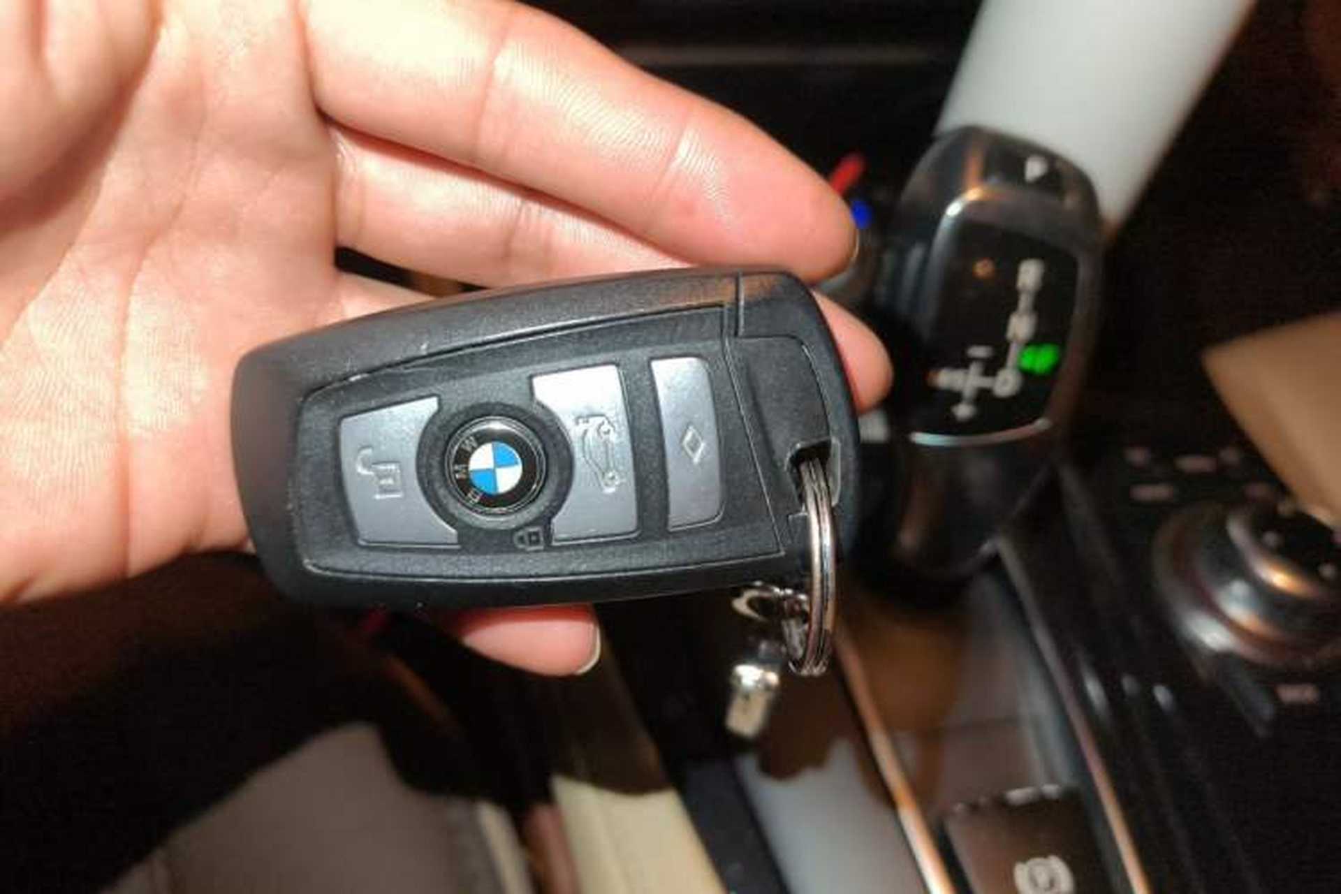 Used BMW 5 Series 2011 523Li Leading Model Vehicle Key
