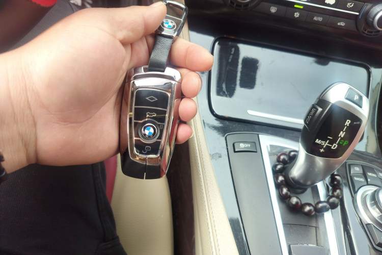 Used BMW 5 Series 2011 523Li Leading Model Vehicle Key