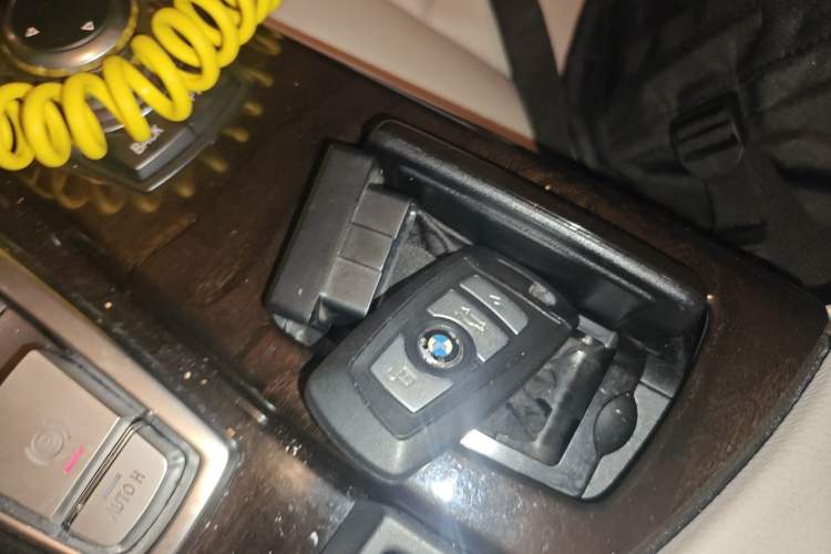 Used BMW 5 Series 2011 523Li Luxury Model Vehicle Key