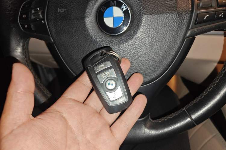 Used BMW 5 Series 2011 520Li Elegant Model Vehicle Key