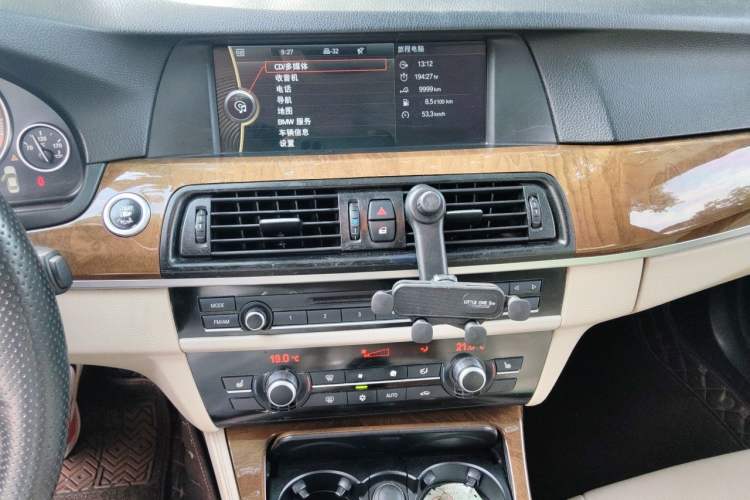 Used BMW 5 Series 2011 528Li Leading Model Audio And AC Panel