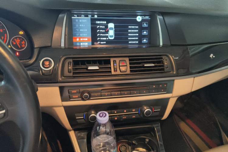 Used BMW 5 Series 2011 523Li Leading Model Audio And AC Panel