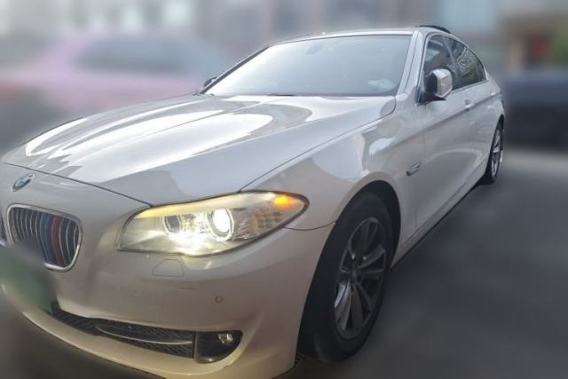 Used BMW 5 Series 2011 523Li Luxury Model