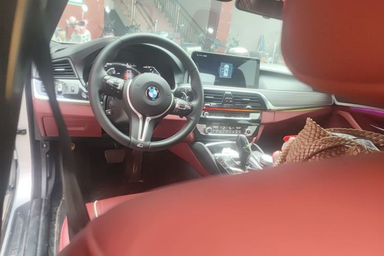 Used BMW 5 Series 2011 523Li Leading Model Center Console