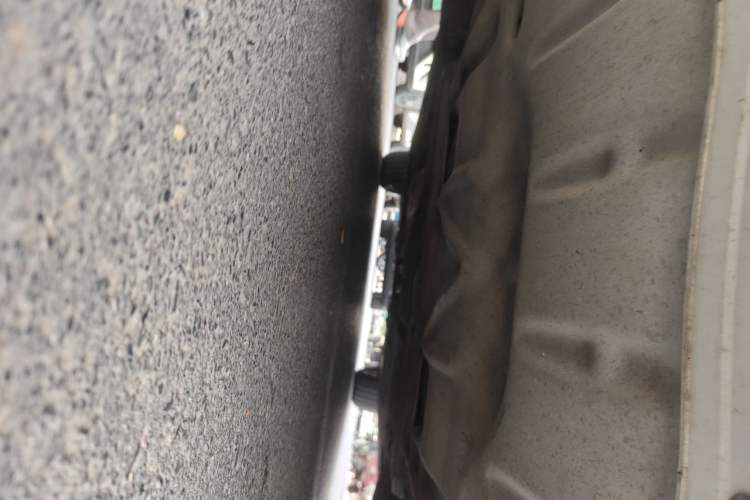 Used BMW 5 Series 2011 535Li Leading Model Chassis Front