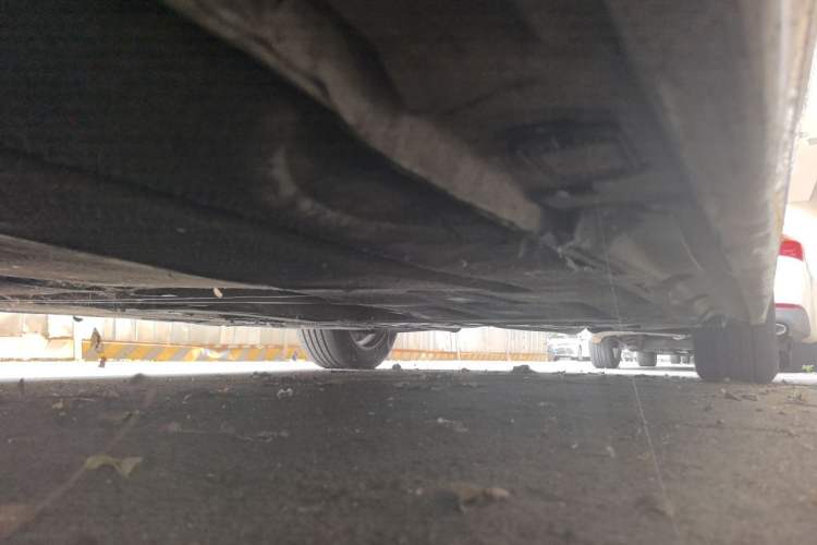 Used BMW 5 Series 2011 520Li Elegant Model Chassis Front Left