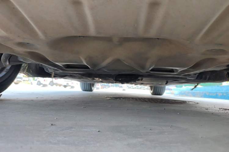 Used BMW 5 Series 2011 520Li Elegant Model Chassis Front