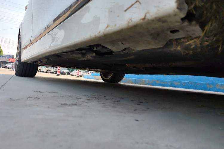 Used BMW 5 Series 2011 520Li Elegant Model Chassis Front Right