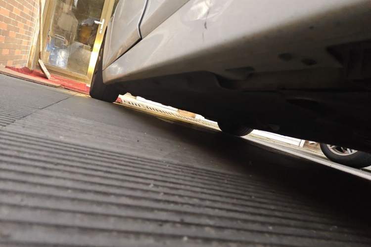 Used BMW 5 Series 2011 523Li Luxury Model Chassis Rear Left