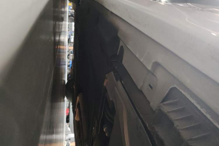Used BMW 5 Series 2011 535i Sport Edition Chassis Rear Left