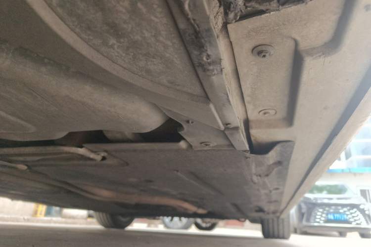 Used BMW 5 Series 2011 523Li Luxury Model Chassis Rear Right