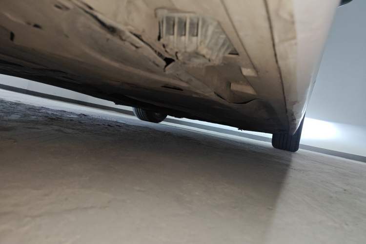 Used BMW 5 Series 2011 528Li Leading Model Chassis Rear Right