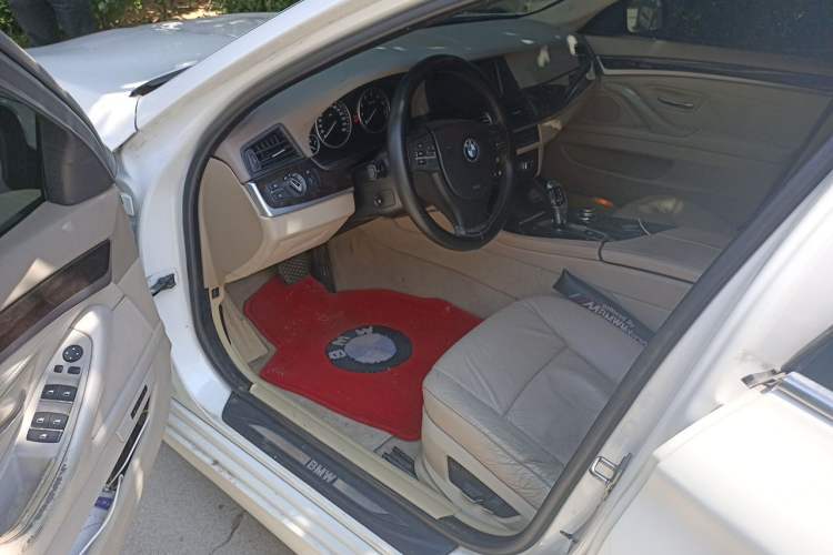 Used BMW 5 Series 2011 523Li Luxury Model Driver Seat