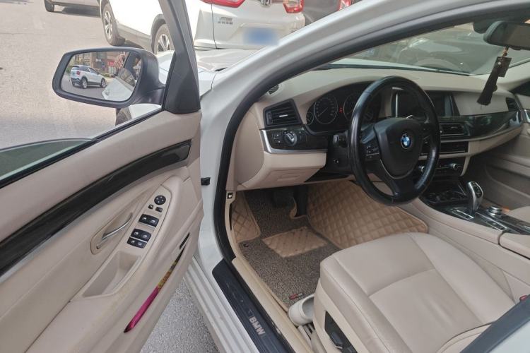Used BMW 5 Series 2011 535Li Leading Model Driver Seat