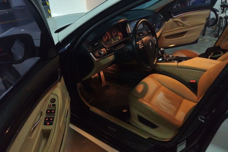 Used BMW 5 Series 2011 523Li Leading Model Driver Seat