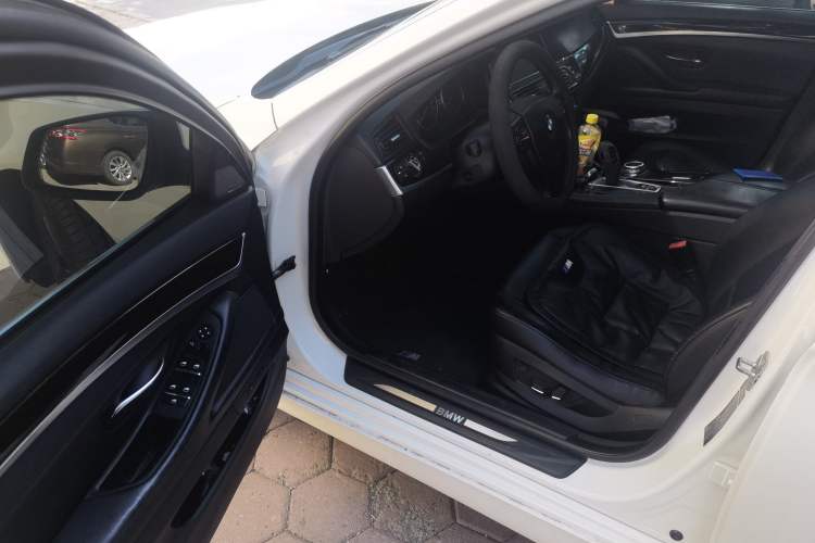 Used BMW 5 Series 2011 523i Leading Model Driver Seat
