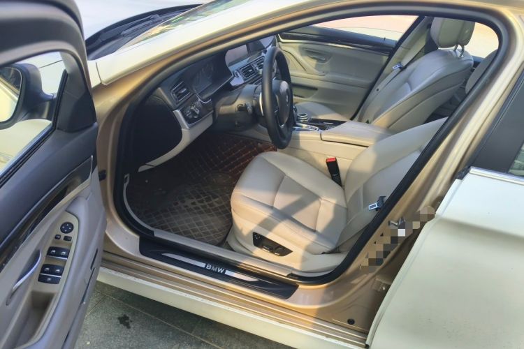 Used BMW 5 Series 2011 535i Sport Edition Driver Seat