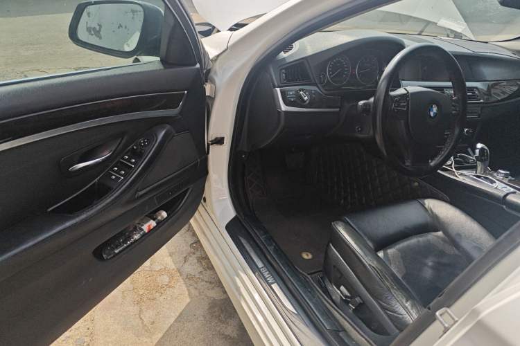 Used BMW 5 Series 2011 523Li Leading Model Driver Seat