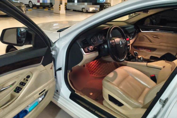Used BMW 5 Series 2011 523Li Luxury Model Driver Seat