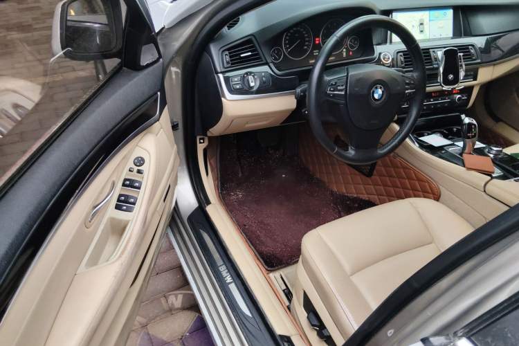 Used BMW 5 Series 2011 523Li Leading Model Driver Seat