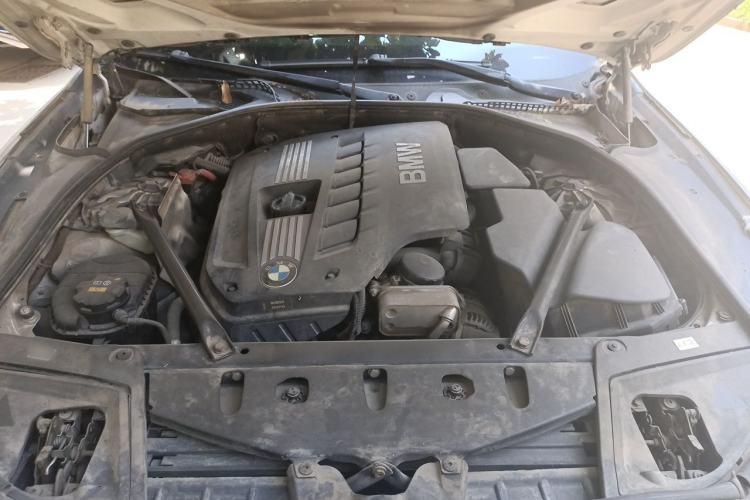 Used BMW 5 Series 2011 523Li Luxury Model Engine Bay