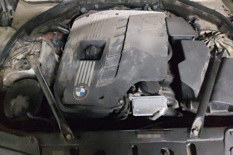 Used BMW 5 Series 2011 523Li Luxury Model Engine Bay