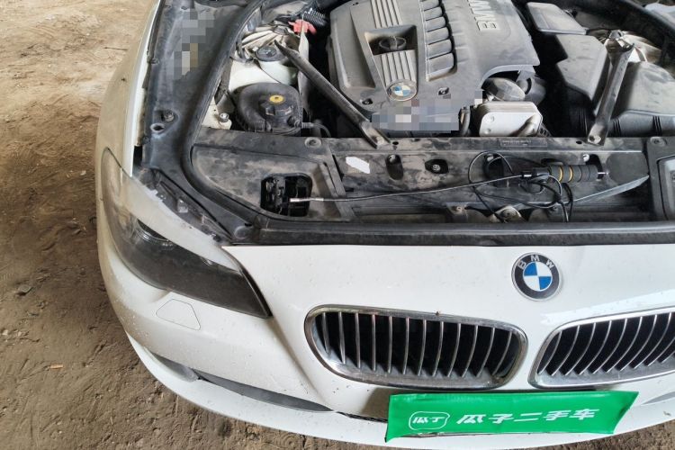 Used BMW 5 Series 2011 523Li Leading Model Engine Bay Right