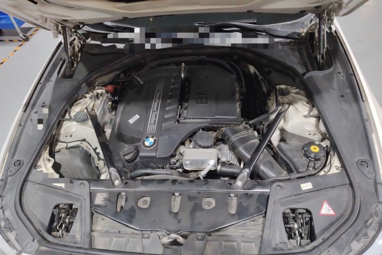 Used BMW 5 Series 2011 535i Sport Edition Engine Bay