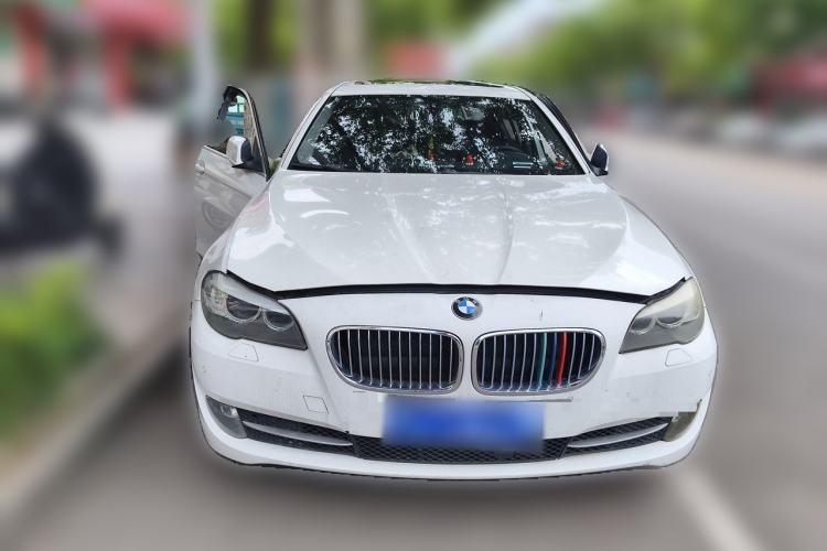 Used BMW 5 Series 2011 523Li Leading Model Front