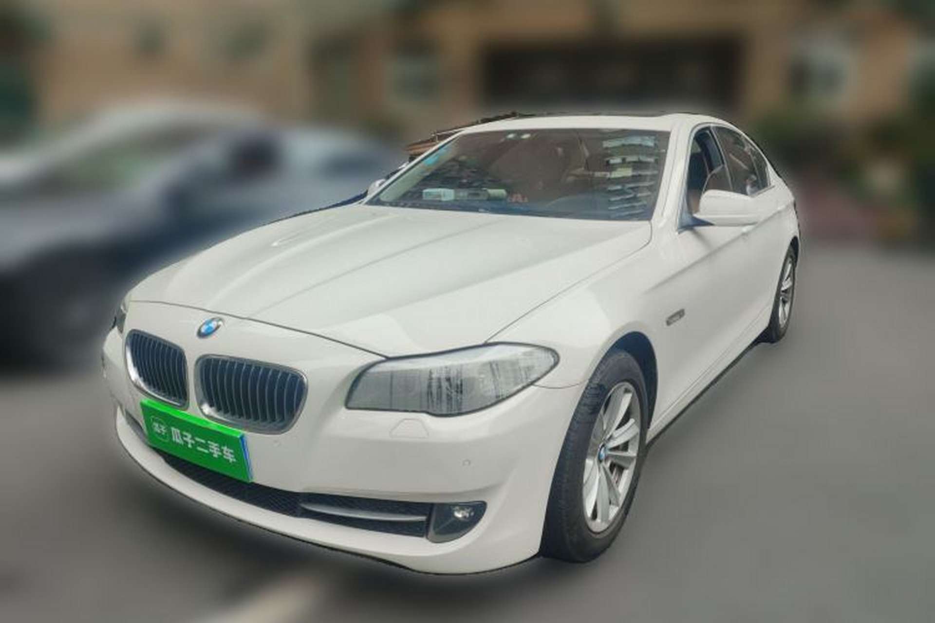 Used BMW 5 Series 2011 523i Leading Model Front Left 45 Deg
