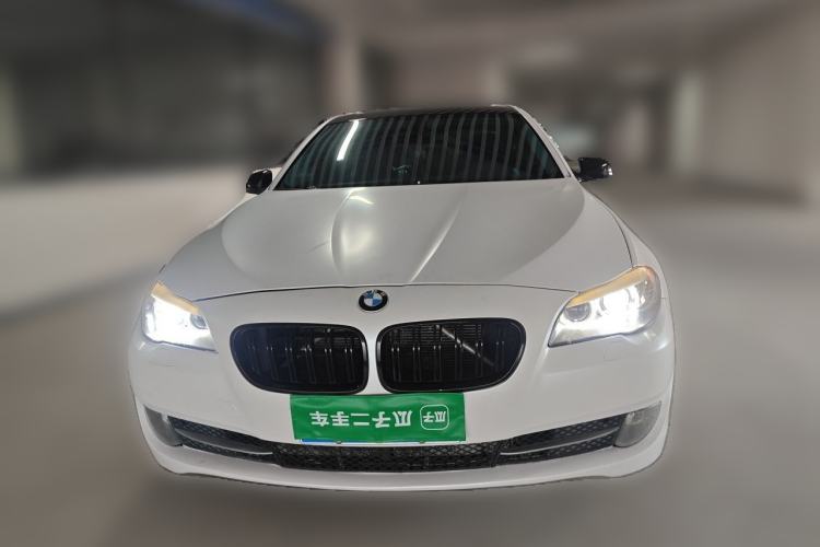 Used BMW 5 Series 2011 528Li Leading Model Front