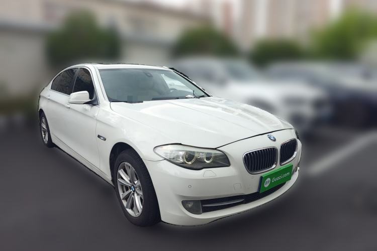 Used BMW 5 Series 2011 523Li Luxury Model Front Right 45 Deg