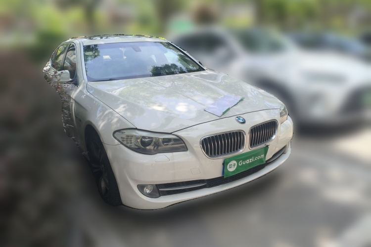 Used BMW 5 Series 2011 535Li Luxury Model Front Right 45 Deg
