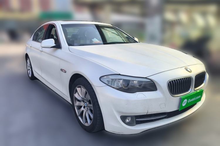 Used BMW 5 Series 2011 535i Sport Edition Front Right 45 Deg